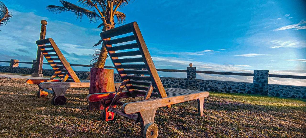 Nu-Vin Beach Hotel Ahangama Ngoại thất bức ảnh